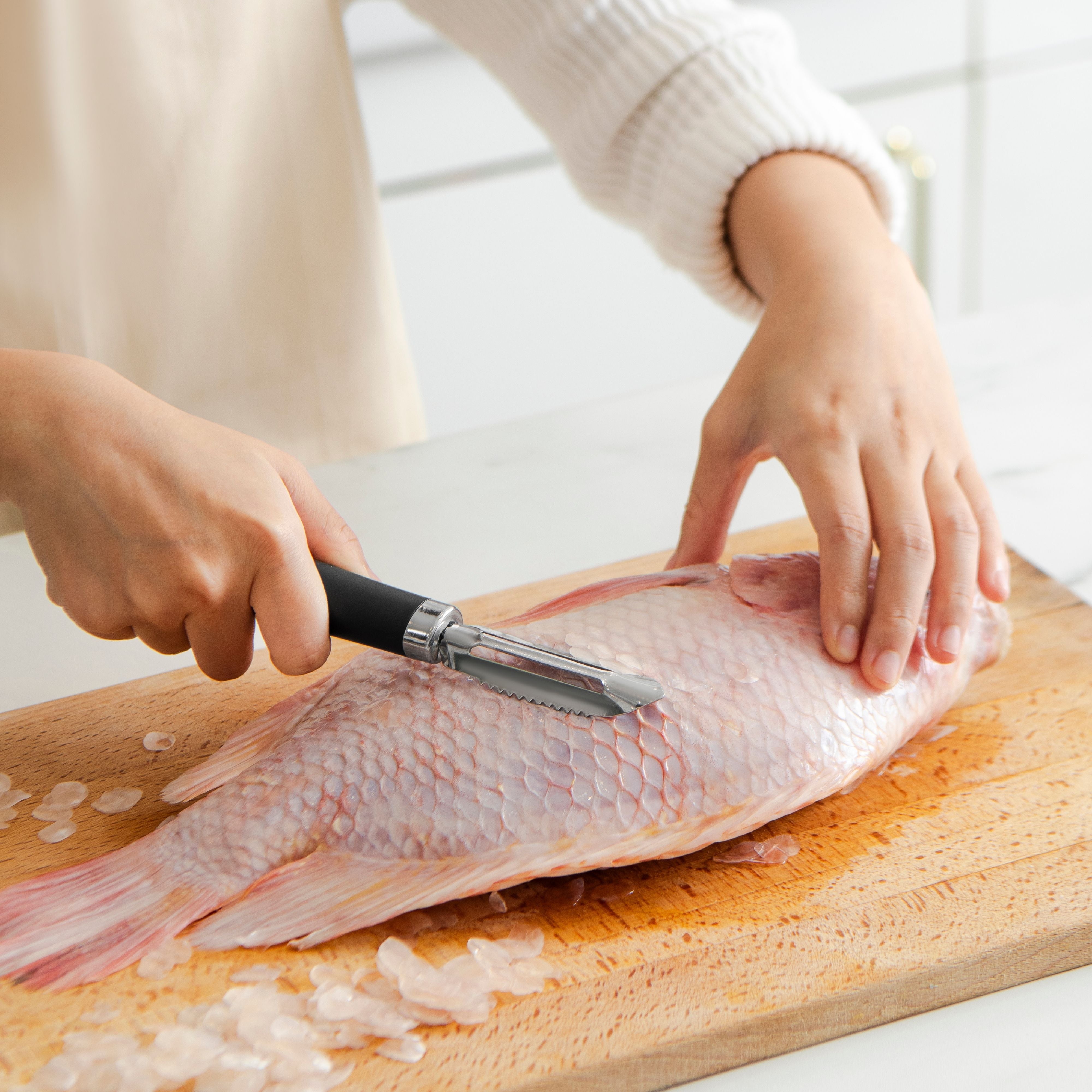 Prestige Easy Prep Peeler Fish Scaler | PR49290