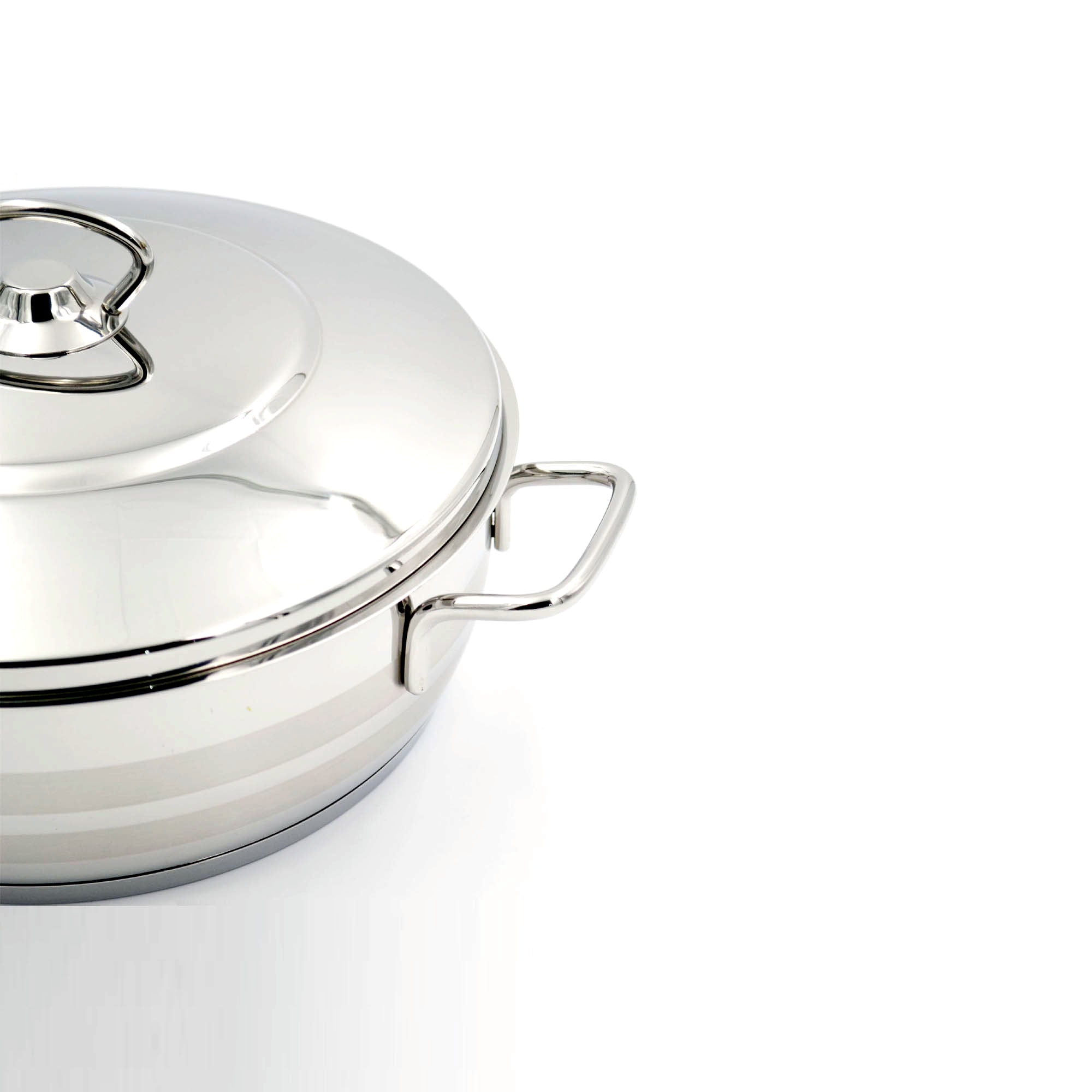 Korkmaz Astra Low Stainless Steel Casserole Pot 26X10 Cm / 5.3 L.
| KA1907