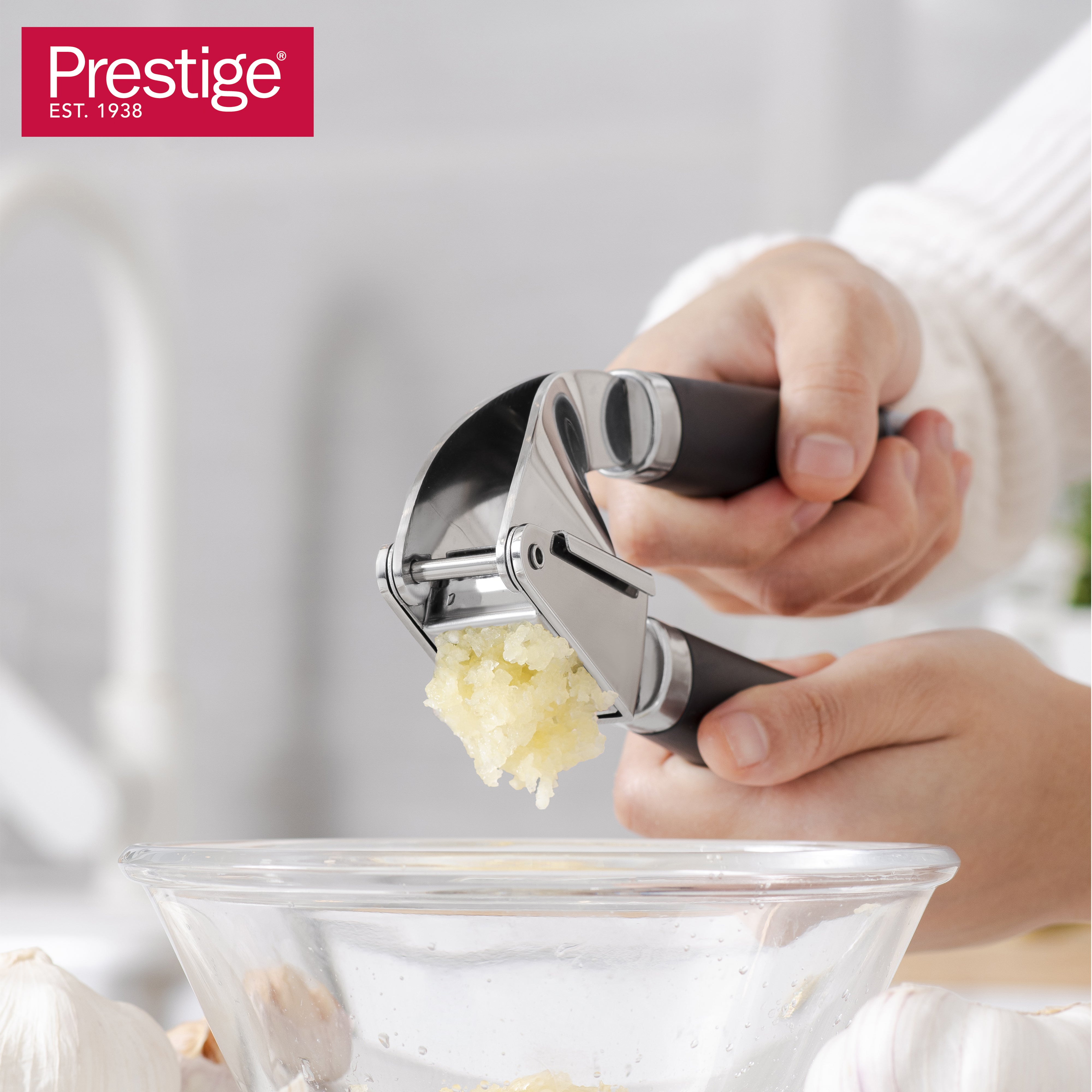 Prestige Easy Prep Garlic Press | PR49286