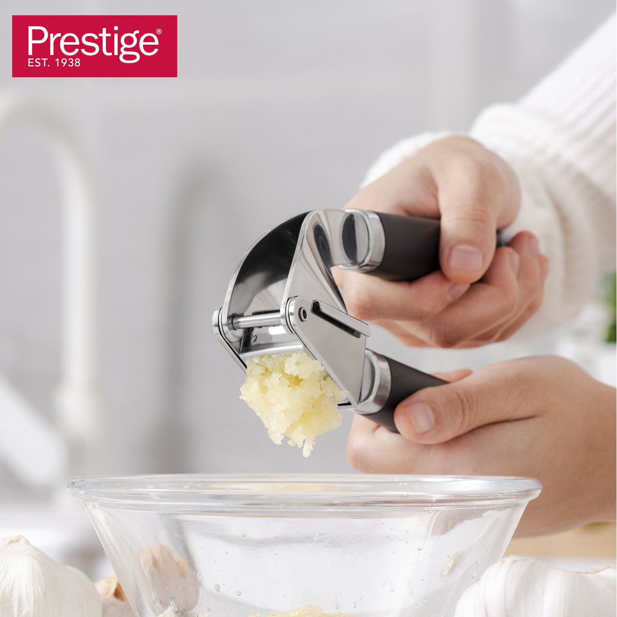 Prestige Easy Prep Garlic Press | PR49286