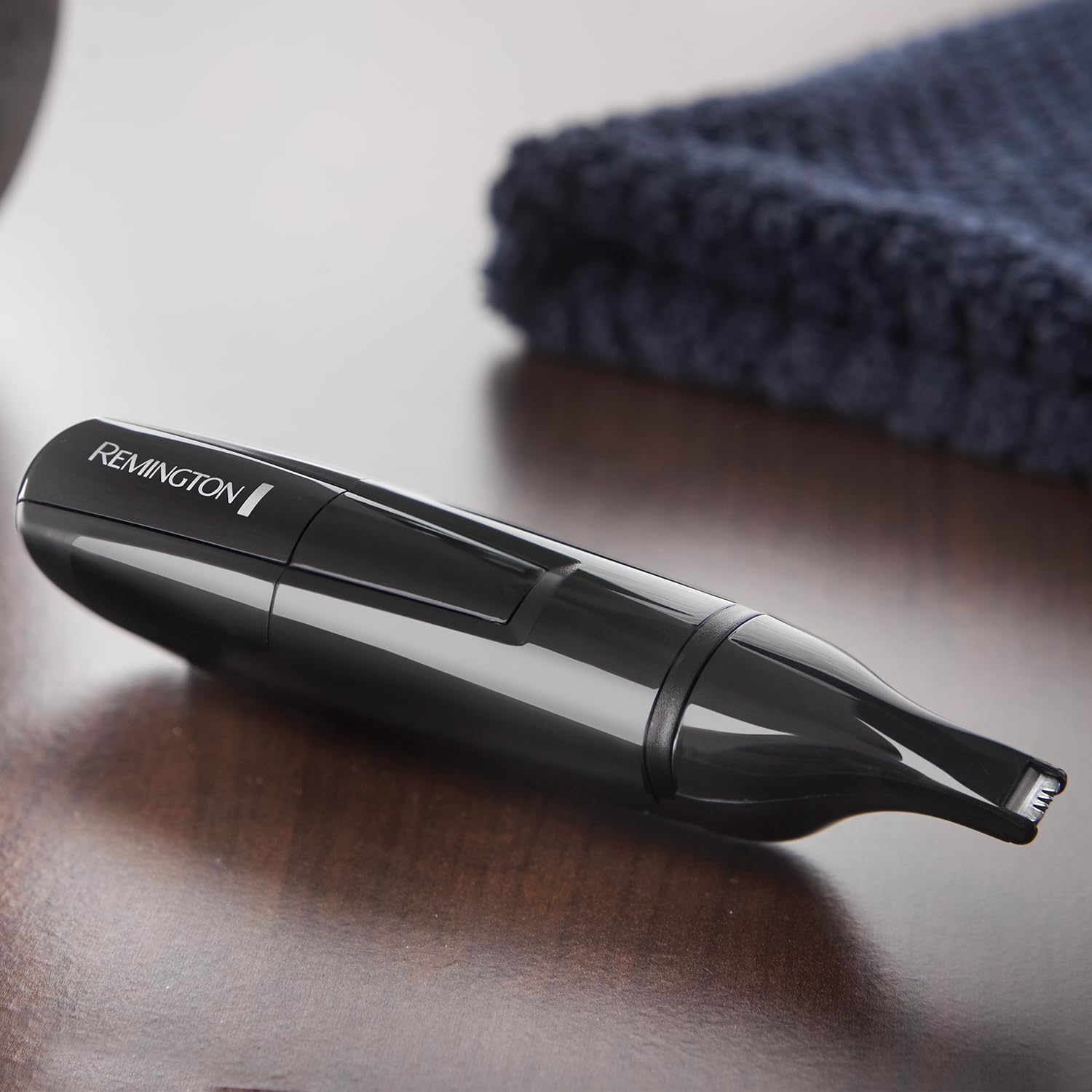 Remington Nose & Ear Hair Trimmer | Washable Stainless Steel Blades for Gentle, Precise Trimming – NE3150